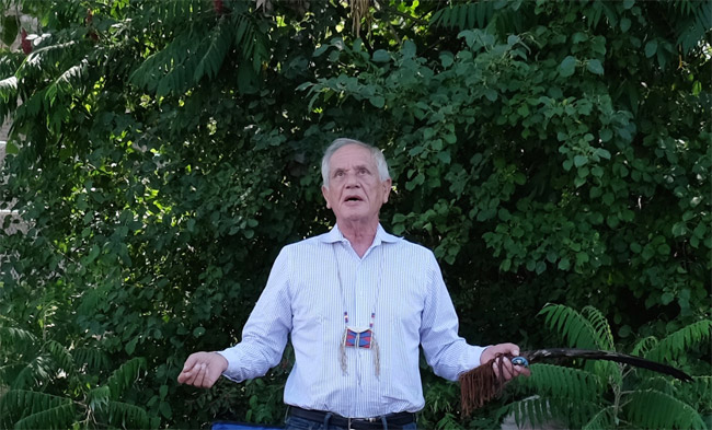 Douglas-Cardinal-650